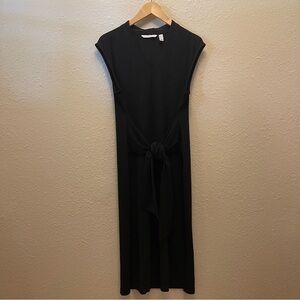 Isaac Mizrahi Live! Black Stretch Pebble Knit V-Neck Front Tie Midi Dress Medium